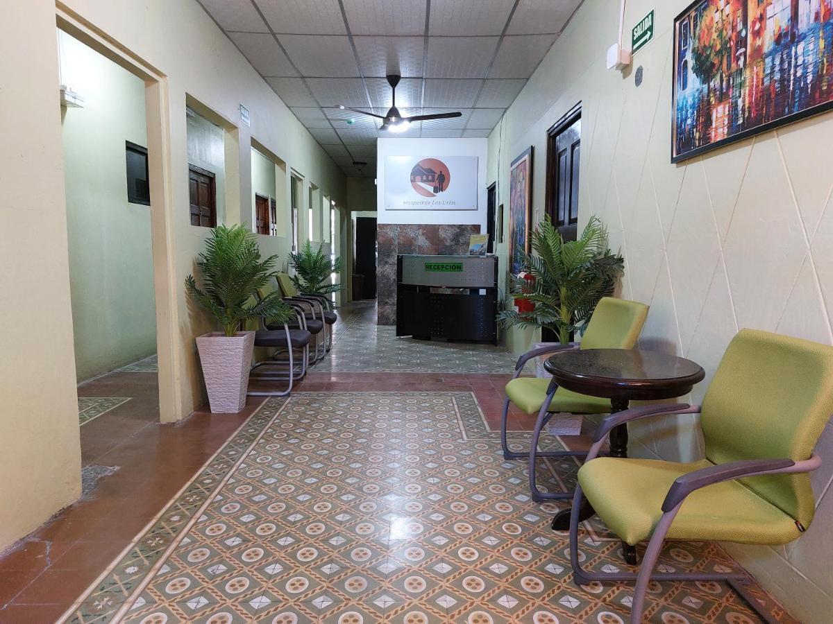 Hospedaje Los Lirios Chitré Εξωτερικό φωτογραφία