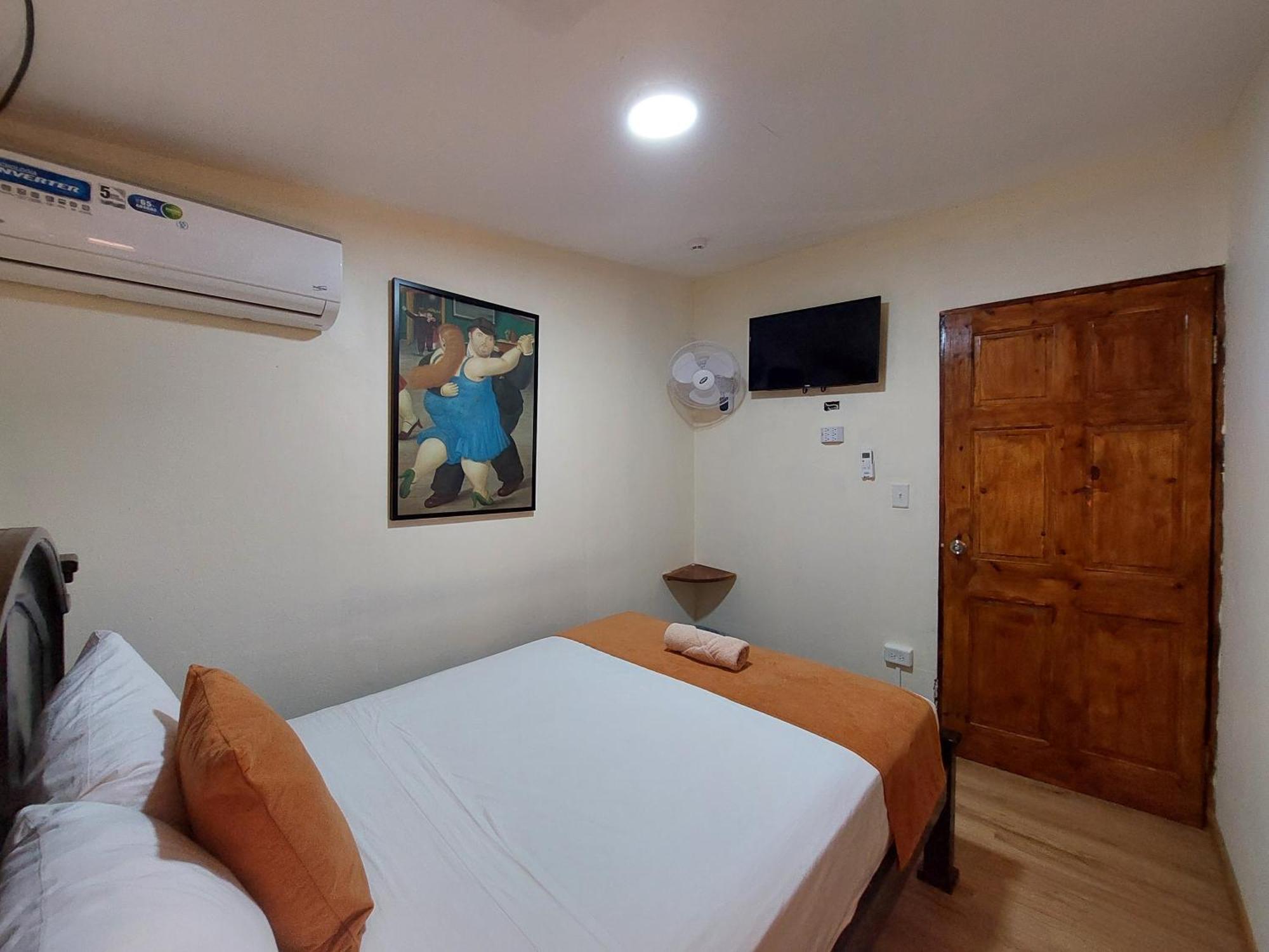 Hospedaje Los Lirios Chitré Εξωτερικό φωτογραφία